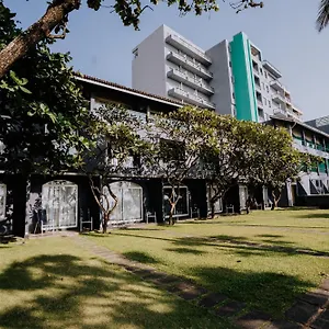 Earl's Regent ***** Negombo